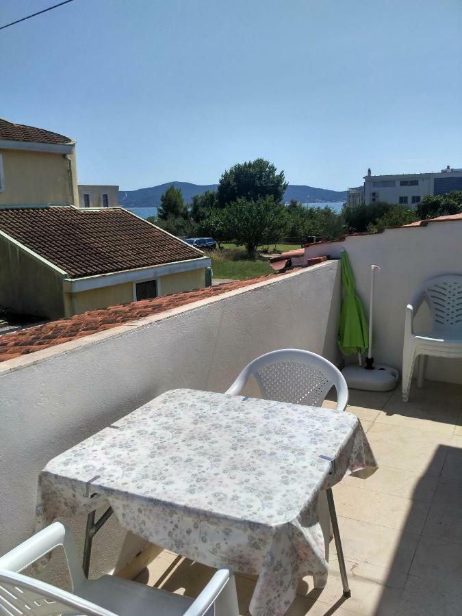 Apartmani Tonica Sukošan المظهر الخارجي الصورة
