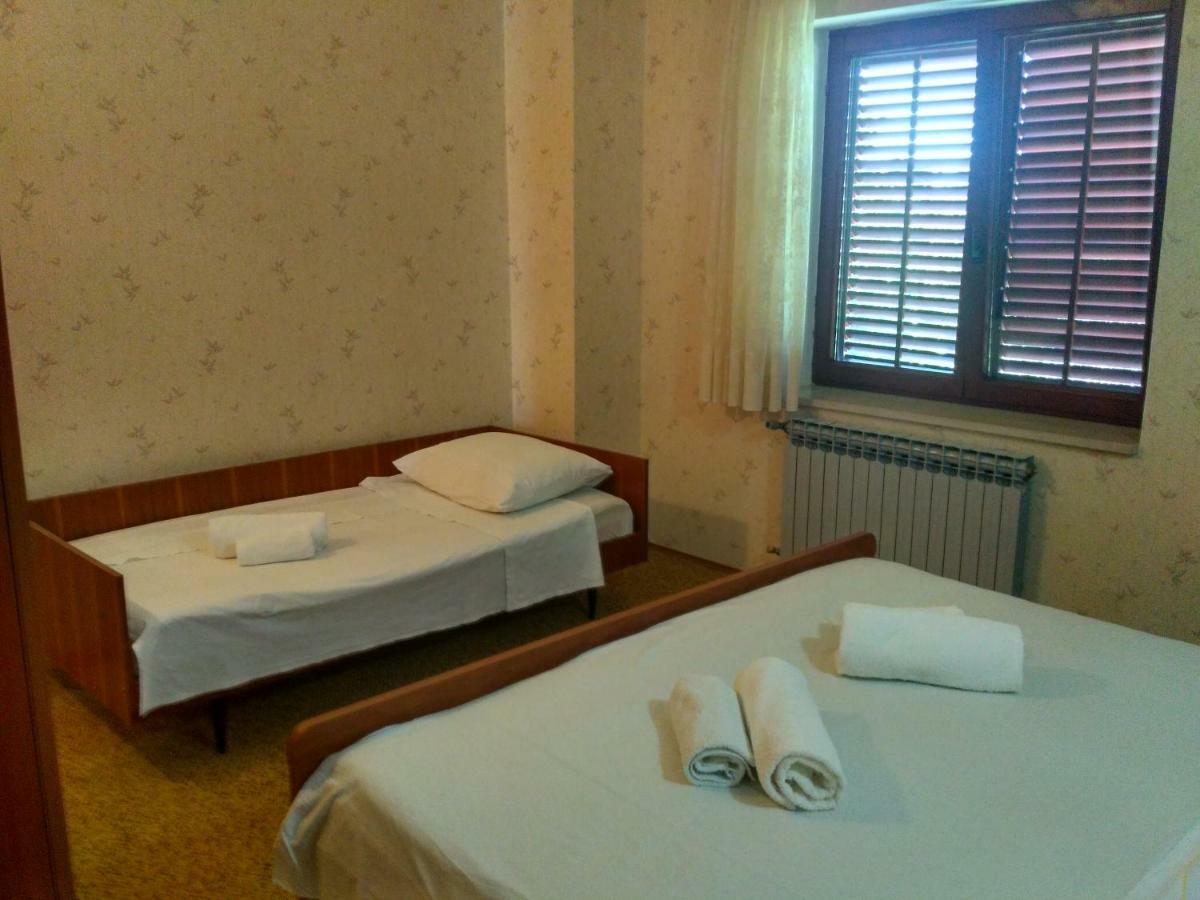 Apartmani Tonica Sukošan المظهر الخارجي الصورة