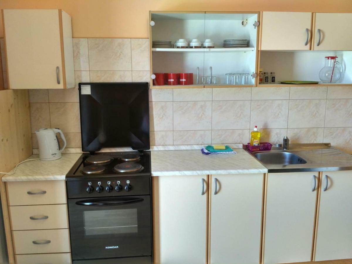 Apartmani Tonica Sukošan المظهر الخارجي الصورة