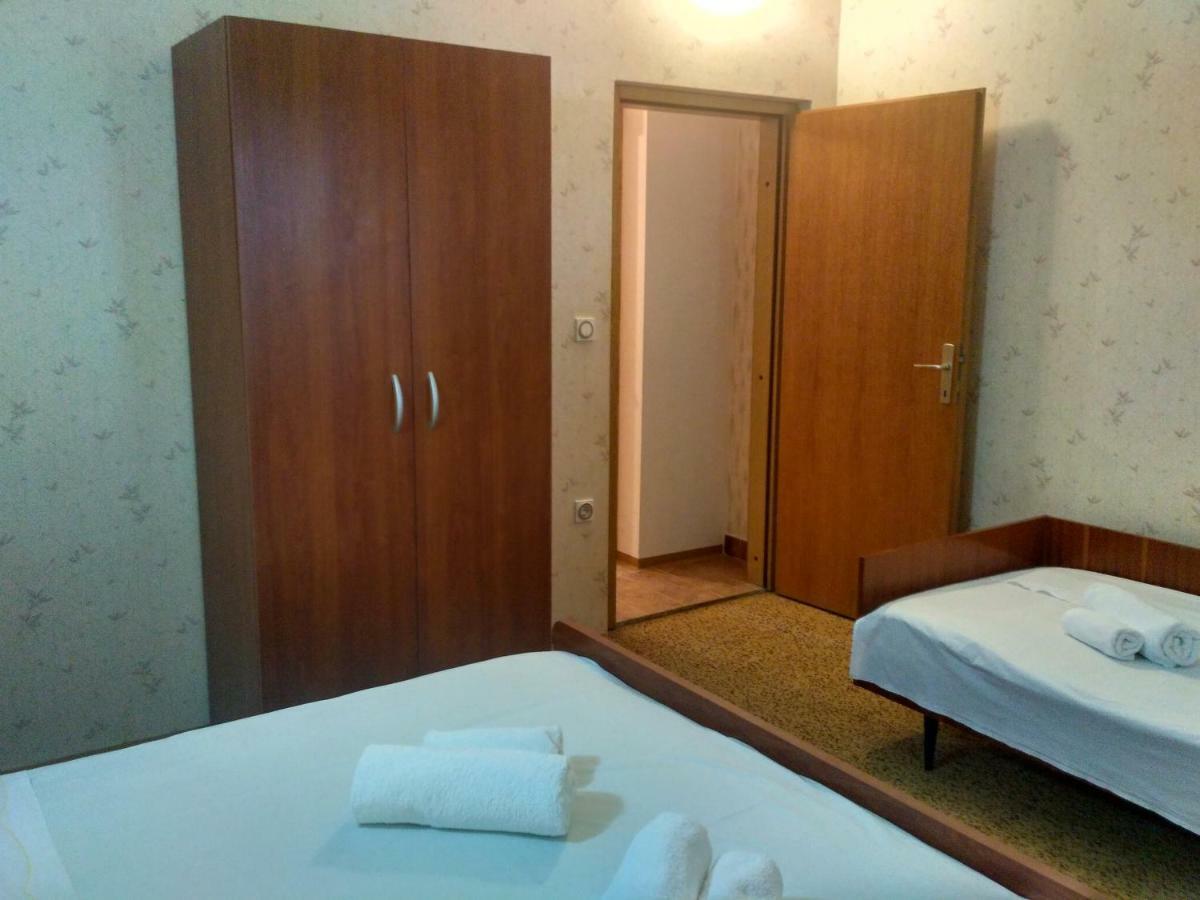 Apartmani Tonica Sukošan المظهر الخارجي الصورة
