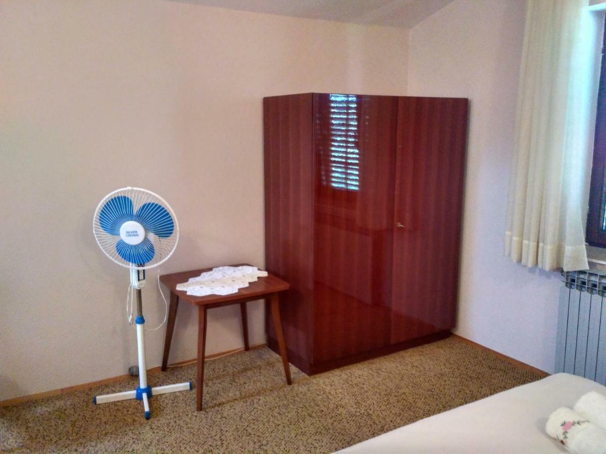 Apartmani Tonica Sukošan المظهر الخارجي الصورة