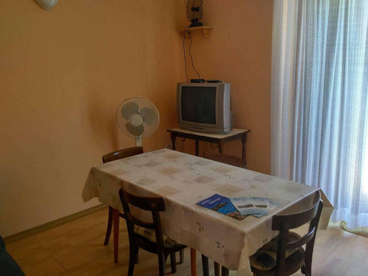 Apartmani Tonica Sukošan المظهر الخارجي الصورة